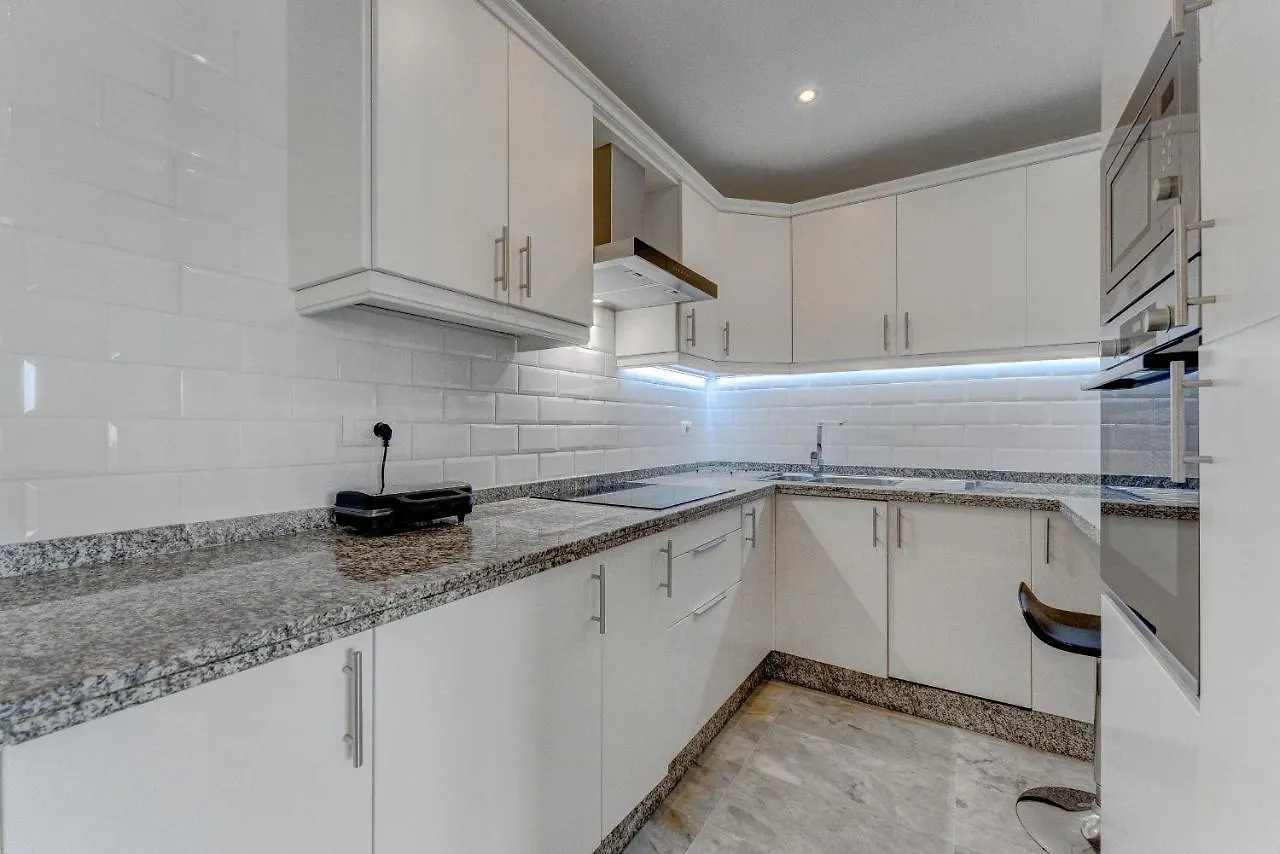 Heated Pool Stylish 3 Bedrm Apartment Los Cristianos 로스크리스티아노스
